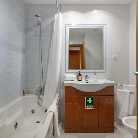 Ae Flat Falesia Albufeira