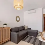 Ae Flat Falesia