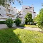 Ae Flat Falesia