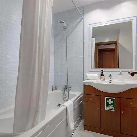 Ae Flat Falesia * Албуфейра