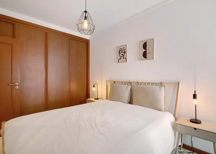 Ae Flat Falesia * Albufeira